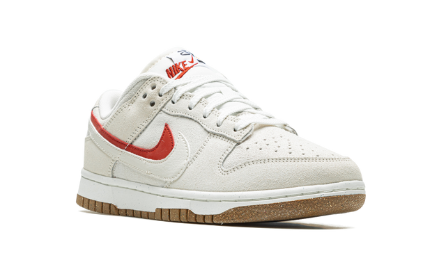 Dunk Low SE 85 Sail Orange