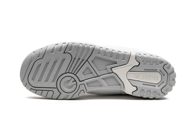 650 Triple White