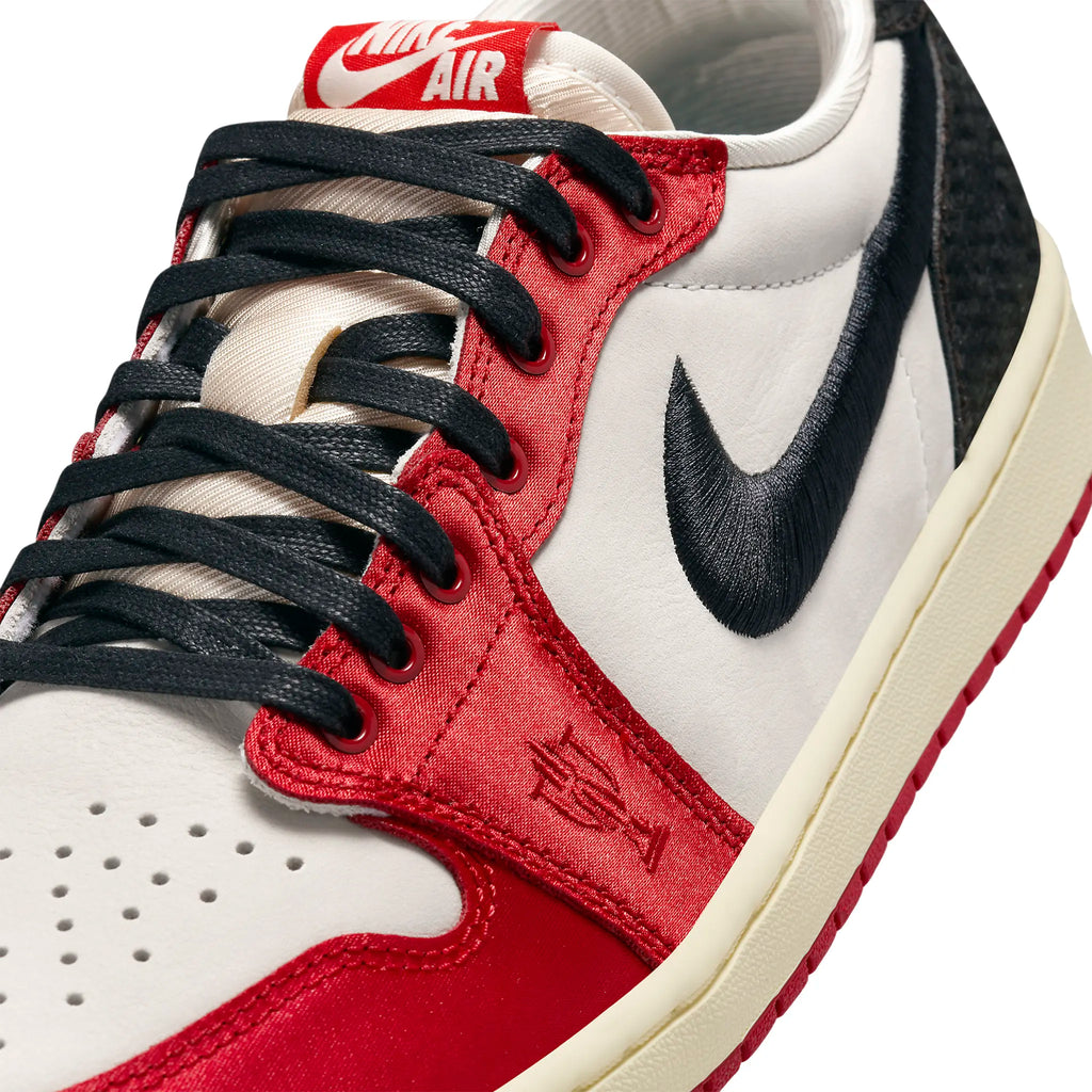 Trophy Room X Air 1 Retro Low OG SP Rookie Card Away