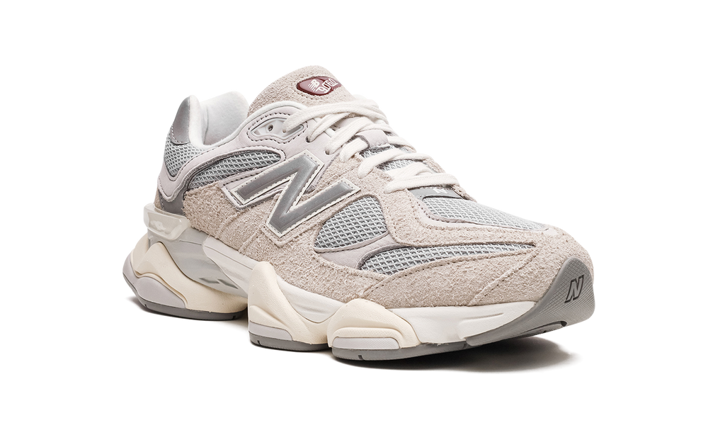 9060 Lunar New Year Timberwolf Grey