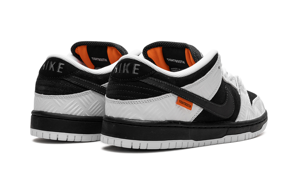 SB x Dunk Low Pro Black and White