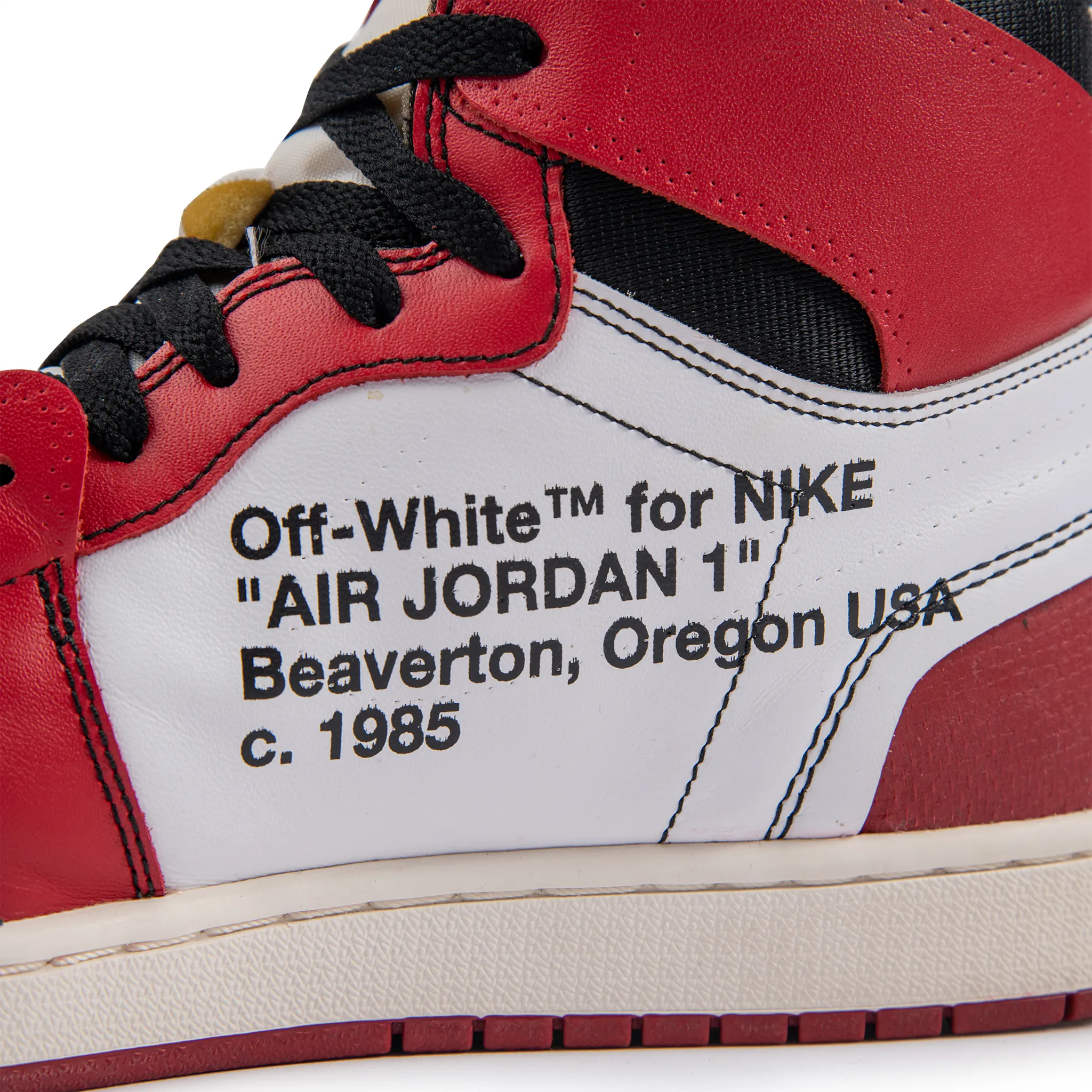 Preloved - Air 1 x Off-White 1 Retro High OG Chicago