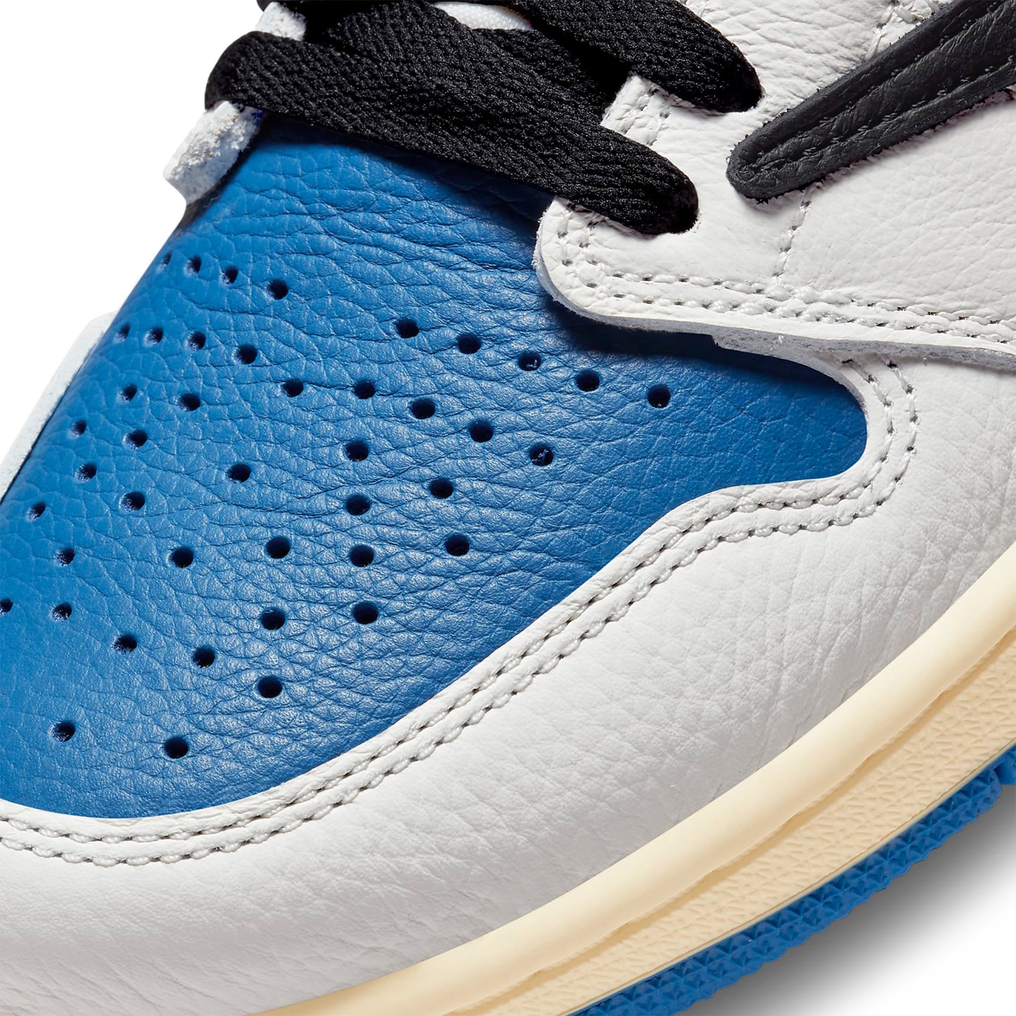 Travis Scott x Air 1 High OG SP Fragment Design